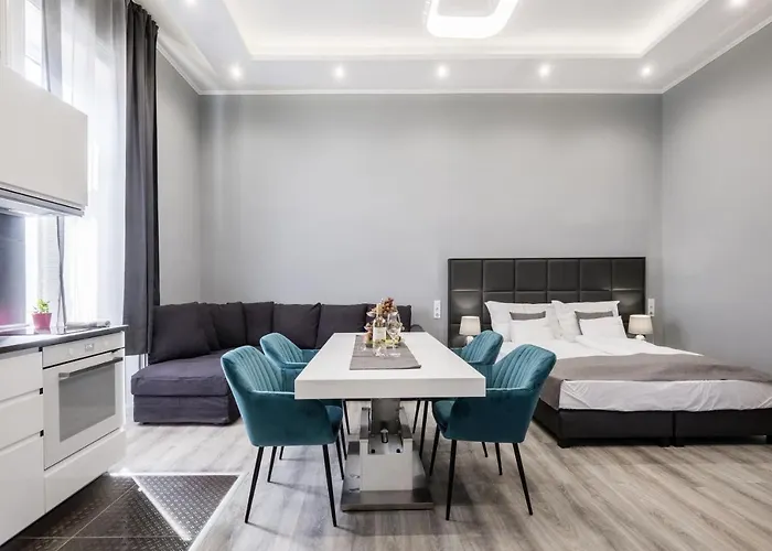 Prime Star Deak Ter Modern Luxury