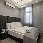 Prime Star Deak Ter Modern Luxury