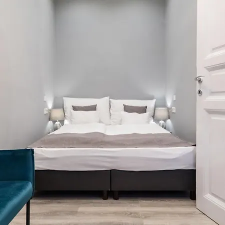 Prime Star Deak Ter Modern Luxury 5* Budapeszt
