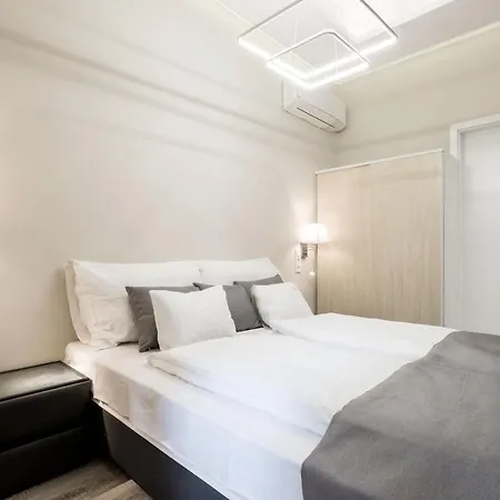 Lägenhetshotell Prime Star Deak Ter Modern Luxury