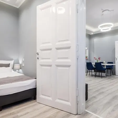 Lägenhetshotell Prime Star Deak Ter Modern Luxury 5*