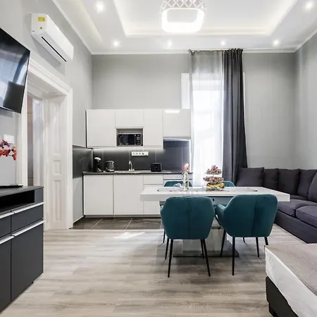 Prime Star Deak Ter Modern Luxury Budapeşte