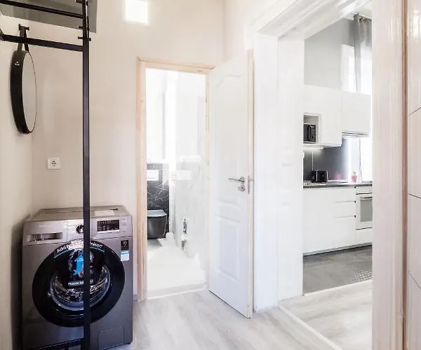 Prime Star Deak Ter Modern Luxury